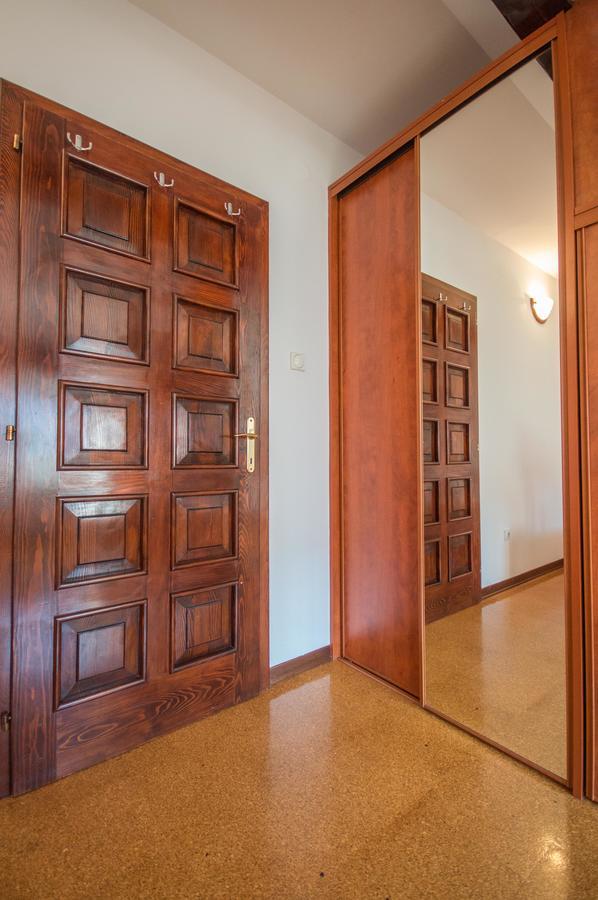 Apartment Kiwi โกตอร์ ภายนอก รูปภาพ